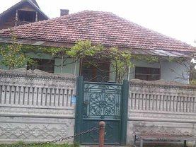 Casa de vânzare 3 camere, în Crasna