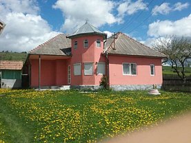 Casa de vânzare 3 camere, în Toplita, zona Central