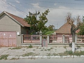 Casa 4 camere în Macin