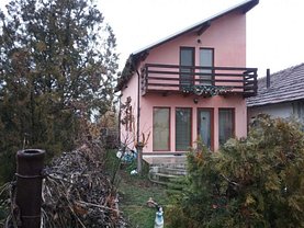 Casa 4 camere în Zimandcuz