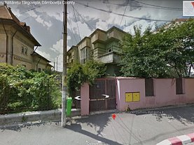 Apartament de vânzare 3 camere, în Targoviste, zona Central