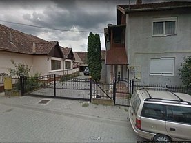 Casa 6 camere în Cristuru Secuiesc, Central