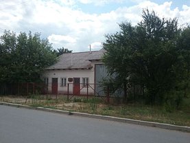 Casa de vânzare 4 camere, în Negru Vodă, zona Central