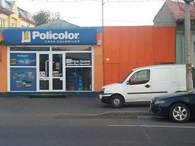 Vânzare spaţiu comercial