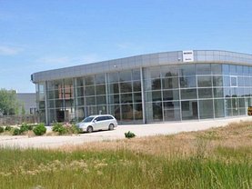 Vânzare spaţiu comercial