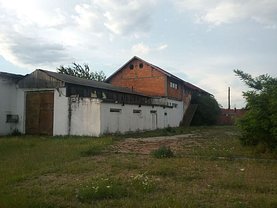 Vânzare spaţiu comercial în Santimbru
