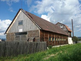 Vânzare spaţiu industrial
