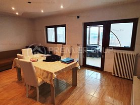 Casa de vânzare 5 camere, în Podu Iloaiei, zona Central