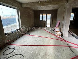 Casa de vanzare 4 camere, în Valea Adanca