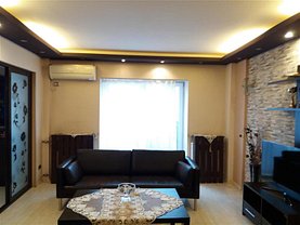 Apartament de vânzare 3 camere, în Bucuresti, zona Unirii