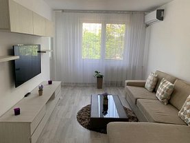 Apartament de închiriat 2 camere, în Bucuresti, zona Central