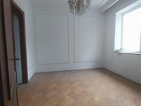 Casa de vânzare 11 camere, în Bucureşti, zona Cişmigiu