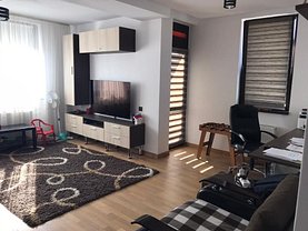 Apartament de vânzare 3 camere, în Brasov, zona 13 Decembrie