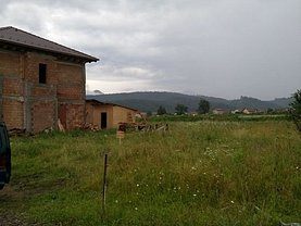 Teren constructii de vânzare, în Cristian