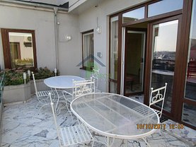 Apartament de vânzare 4 camere, în Bucuresti, zona Universitate