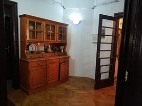 Apartament de vânzare 2 camere, în Bucureşti, zona Moşilor