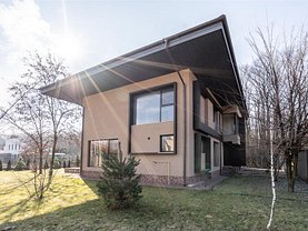 Casa de vânzare 7 camere, în Corbeanca, zona Central