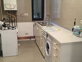 Apartament de vânzare 3 camere în Pitesti, Central