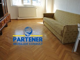 Apartament de vânzare 4 camere în Pitesti, Ultracentral