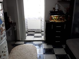 Apartament de vânzare 2 camere, în Pitesti, zona Banat