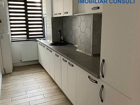 Apartament de închiriat 2 camere, în Pitesti, zona Ultracentral