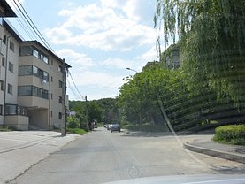 Apartament de vânzare 3 camere, în Piteşti, zona Găvana 3
