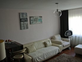 Apartament de vânzare 3 camere, în Piteşti, zona Găvana 2