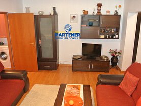 Apartament de închiriat 3 camere în Pitesti, Fratii Golesti
