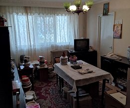 Apartament de vânzare 2 camere, în Pitesti, zona Razboieni