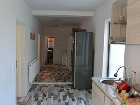 Casa de vânzare 7 camere, în Pitesti, zona Ultracentral