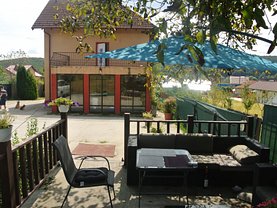 Casa de închiriat 4 camere, în Bascov