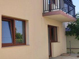 Casa 3 camere în Pitesti, Periferie