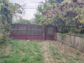 Casa de vânzare 3 camere, în Parvu Rosu