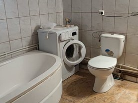 Casa de vânzare 5 camere, în Suseni