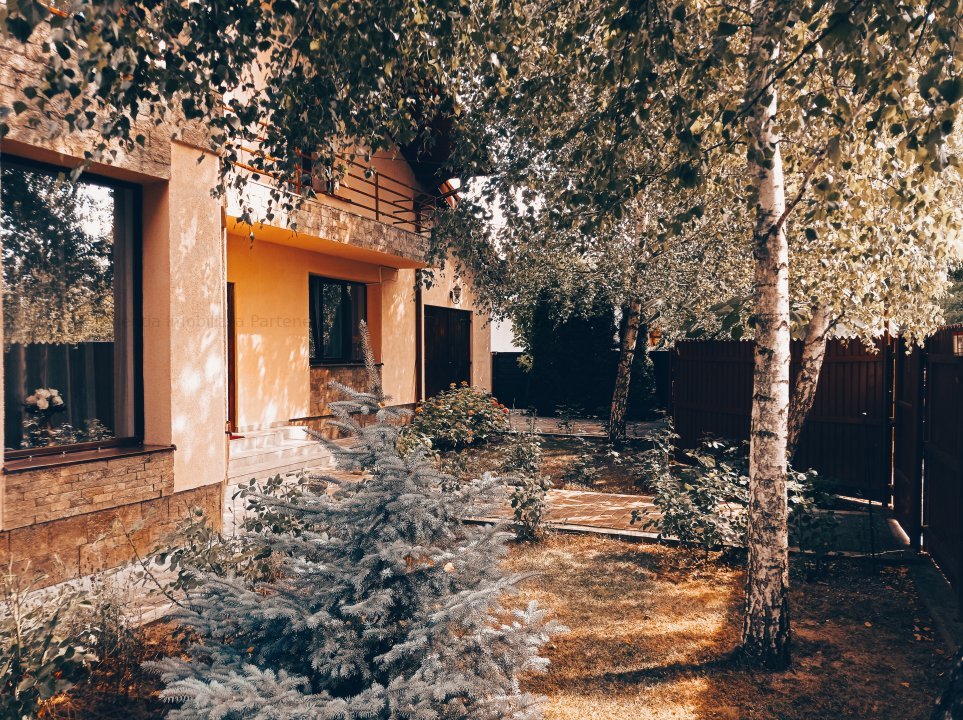 casa / vila Stefanesti ,