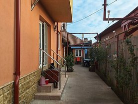 Casa de vânzare 5 camere, în Constanta, zona Bratianu