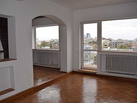 Apartament de închiriat 3 camere, în Bucuresti, zona P-ta Romana
