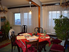 Apartament de vânzare 4 camere, în Bucuresti, zona P-ta Dorobanti