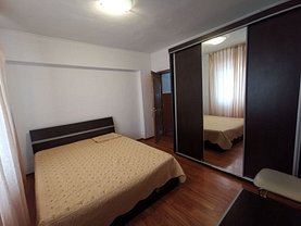 Apartament de vânzare 3 camere, în Bucuresti, zona Nerva Traian