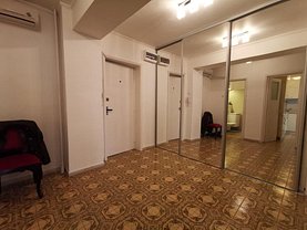 Apartament de închiriat 2 camere, în Bucuresti, zona P-ta Unirii