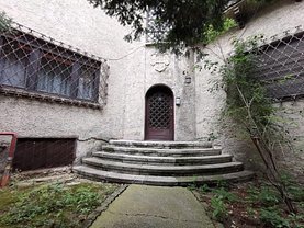 Casa de vânzare 15 camere, în Bucuresti, zona Capitale