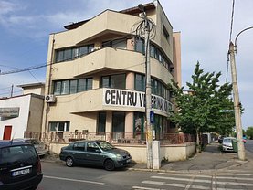 Casa de vânzare sau de închiriat 7 camere, în Bucureşti, zona P-ta Presei Libere