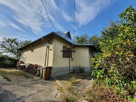 Casa de vânzare 3 camere, în Podenii Vechi