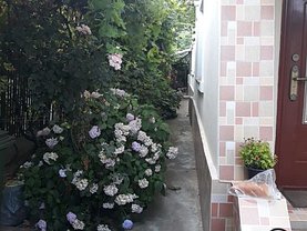 Casa de vânzare 3 camere, în Ploieşti, zona Sud