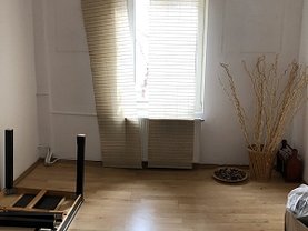 Apartament de vânzare 3 camere, în Bucuresti, zona 1 Mai