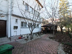 Vânzare spaţiu comercial