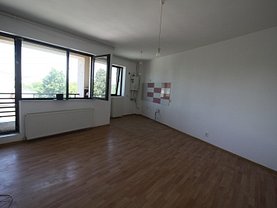 Apartament de vânzare 2 camere, în Bucureşti, zona Dămăroaia