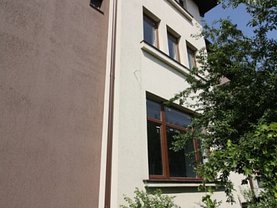 Casa de vânzare 7 camere, în Bucureşti, zona Bucureştii Noi