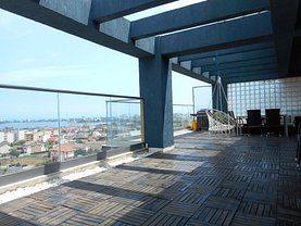 Apartament de vânzare 3 camere, în Constanţa, zona Tomis Plus