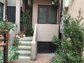 Apartament de vânzare 4 camere, în Bucuresti, zona Unirii